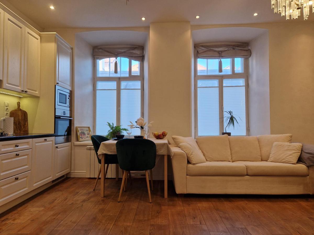 Lovely Apartment In Tallinn Old Town מראה חיצוני תמונה